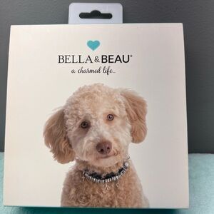 Bella and Beau genuine leather charm collar